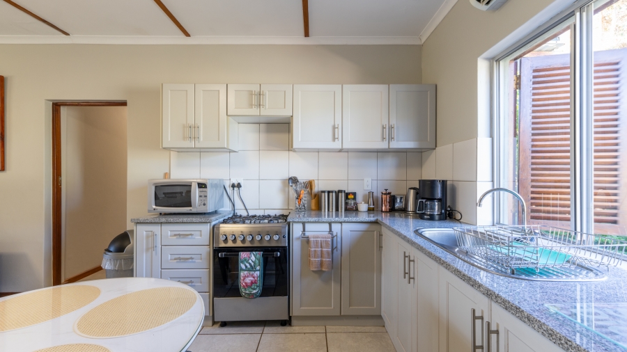 6 Bedroom Property for Sale in Robertson Western Cape